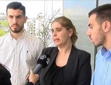 Συγκινεί ο γιος της 51χρονης που καταδικάστηκε για τη δολοφονία του συζύγου της: «Φώναζε ''είμαι αθώα''» (βίντεο)
